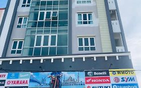 Alexis Kt Roomstay